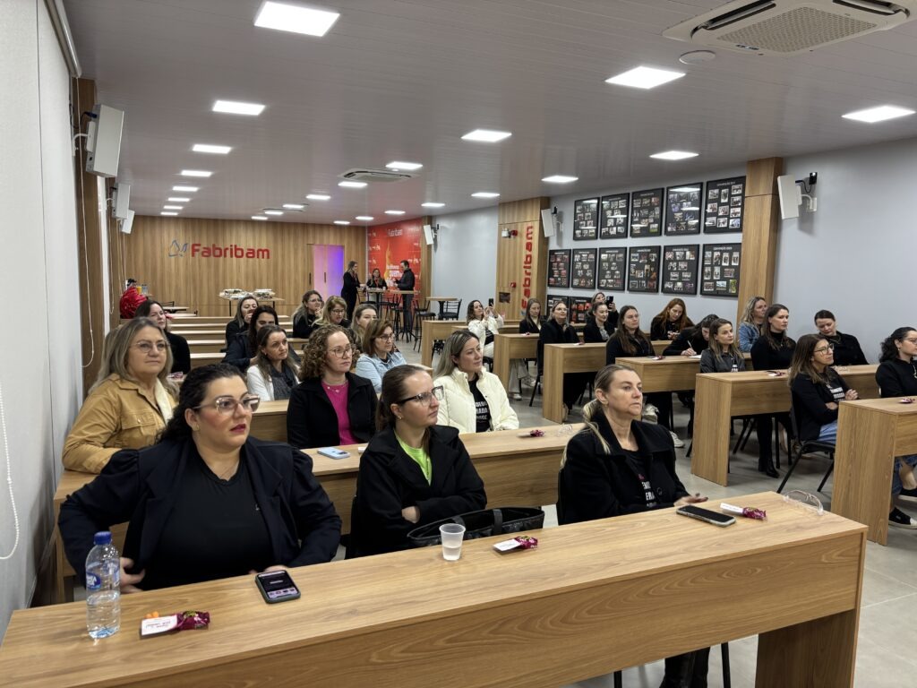 Núcleo da Mulher Empreendedora de Ituporanga promove visita técnica à Fabribam 9 IMG 1191