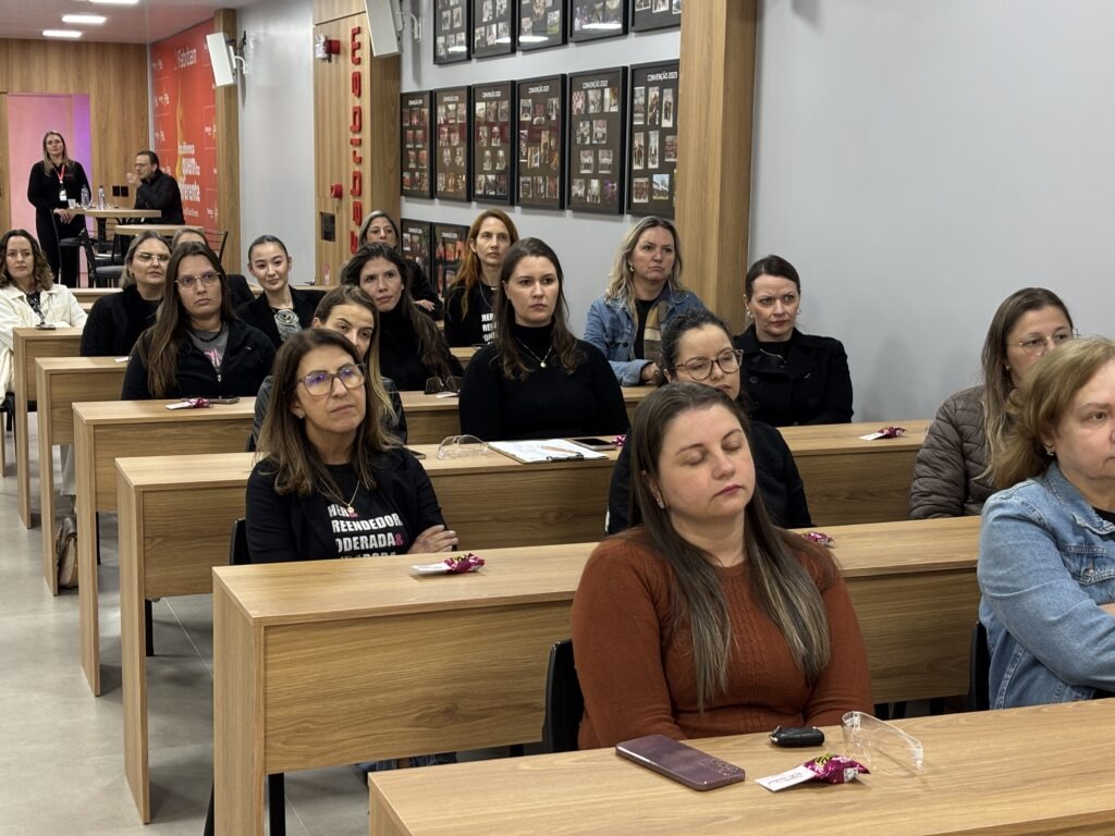 Núcleo da Mulher Empreendedora de Ituporanga promove visita técnica à Fabribam 22 IMG 1204