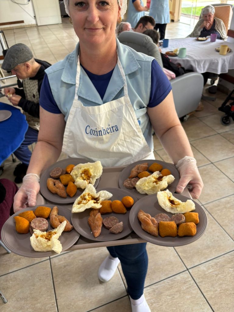 Solidariedade em ação: Dia de Cooperar mobiliza Ituporanga e arrecada mais de 200 pacotes de fraldas 11 WhatsApp Image 2026 08 31 at 10.58.47 3 768x1024 1
